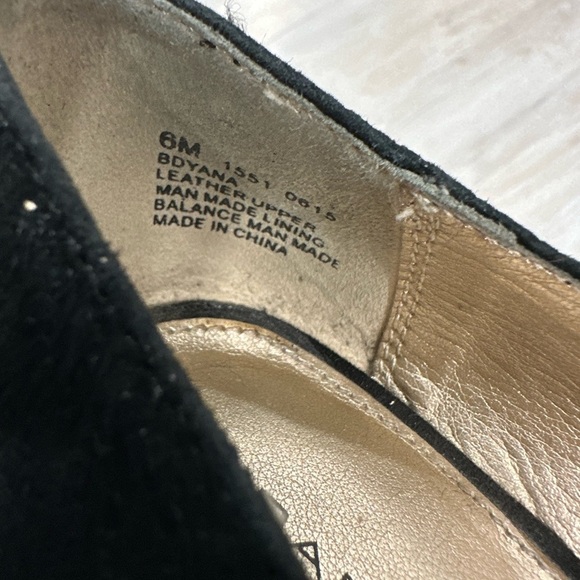 Bandolino Black Suede Wedge - Picture 9 of 9